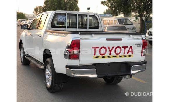 Buy Import Toyota Hilux White Car in Import - Dubai in Belait Buy Import Toyota Hilux White Car in Import - Dubai in Belait