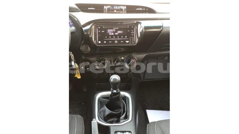 Big with watermark toyota hilux belait import dubai 4279