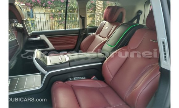 Buy Import Toyota Land Cruiser Black Car in Import - Dubai in Belait Buy Import Toyota Land Cruiser Black Car in Import - Dubai in Belait