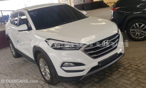 Buy Import Hyundai Tucson White Car in Import - Dubai in Belait Buy Import Hyundai Tucson White Car in Import - Dubai in Belait