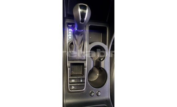 Buy Import Hyundai Tucson White Car in Import - Dubai in Belait Buy Import Hyundai Tucson White Car in Import - Dubai in Belait