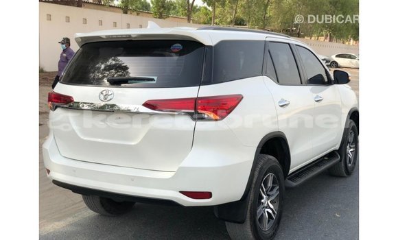 Buy Import Toyota Fortuner White Car in Import - Dubai in Belait Buy Import Toyota Fortuner White Car in Import - Dubai in Belait