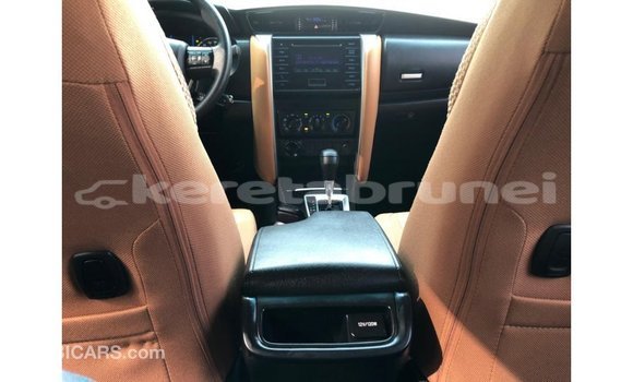 Buy Import Toyota Fortuner White Car in Import - Dubai in Belait Buy Import Toyota Fortuner White Car in Import - Dubai in Belait