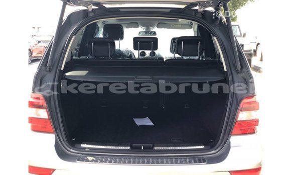 Buy Import Mercedes-Benz 190 Other Car in Import - Dubai in Belait Buy Import Mercedes-Benz 190 Other Car in Import - Dubai in Belait