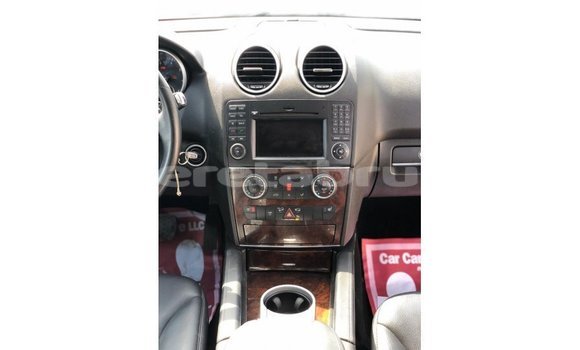 Buy Import Mercedes-Benz 190 Other Car in Import - Dubai in Belait Buy Import Mercedes-Benz 190 Other Car in Import - Dubai in Belait