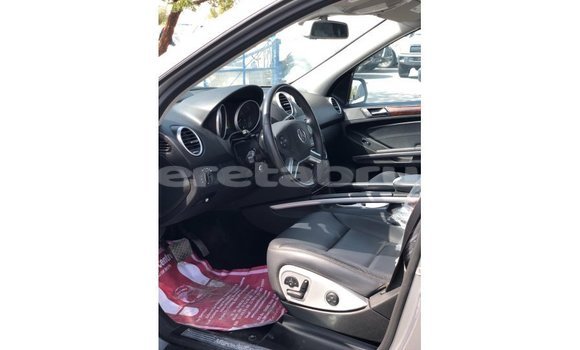 Buy Import Mercedes-Benz 190 Other Car in Import - Dubai in Belait Buy Import Mercedes-Benz 190 Other Car in Import - Dubai in Belait