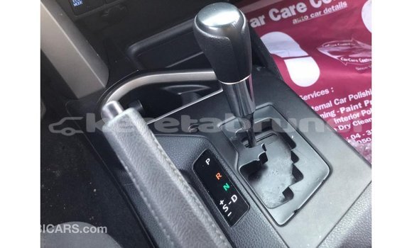 Buy Import Toyota HiAce Black Truck in Import - Dubai in Belait Buy Import Toyota HiAce Black Truck in Import - Dubai in Belait