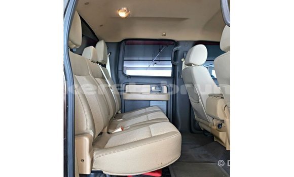 Buy Import Ford Club Wagon Brown Car in Import - Dubai in Belait Buy Import Ford Club Wagon Brown Car in Import - Dubai in Belait