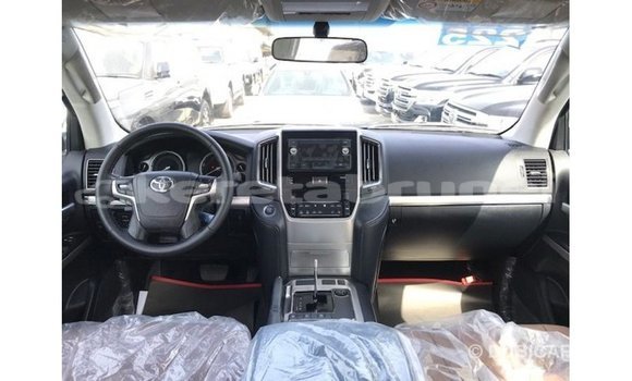 Buy Import Toyota Land Cruiser Black Car in Import - Dubai in Belait Buy Import Toyota Land Cruiser Black Car in Import - Dubai in Belait