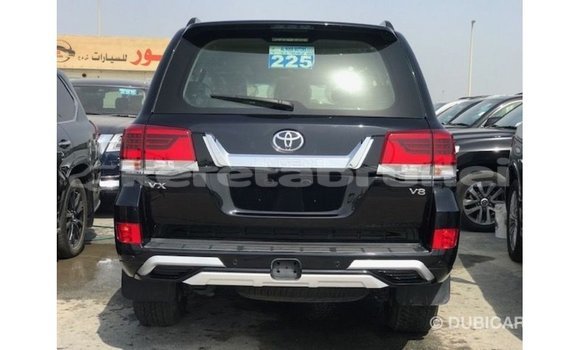 Buy Import Toyota Land Cruiser Black Car in Import - Dubai in Belait Buy Import Toyota Land Cruiser Black Car in Import - Dubai in Belait