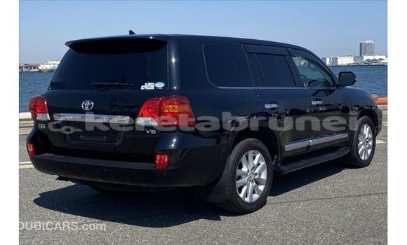 Buy Import Toyota Land Cruiser Black Car in Import - Dubai in Belait Buy Import Toyota Land Cruiser Black Car in Import - Dubai in Belait