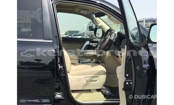 Buy Import Toyota Land Cruiser Black Car in Import - Dubai in Belait Buy Import Toyota Land Cruiser Black Car in Import - Dubai in Belait