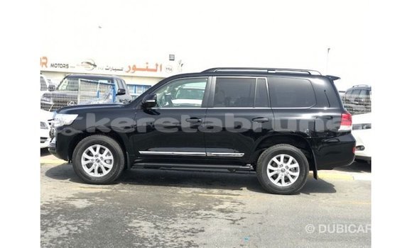 Buy Import Toyota Land Cruiser Black Car in Import - Dubai in Belait Buy Import Toyota Land Cruiser Black Car in Import - Dubai in Belait
