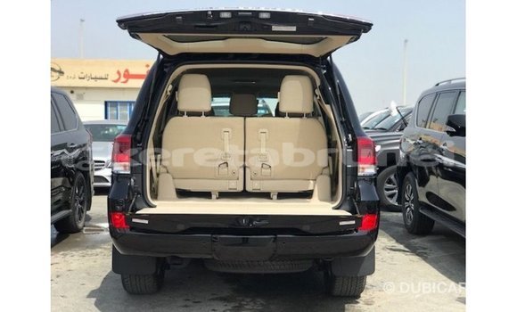 Buy Import Toyota Land Cruiser Black Car in Import - Dubai in Belait Buy Import Toyota Land Cruiser Black Car in Import - Dubai in Belait