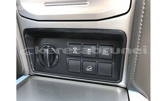 Buy Import Toyota Prado Red Car in Import - Dubai in Belait Buy Import Toyota Prado Red Car in Import - Dubai in Belait