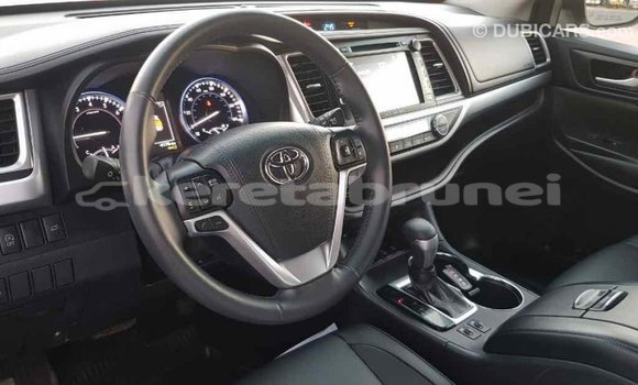 Buy Import Toyota Highlander Other Car in Import - Dubai in Belait Buy Import Toyota Highlander Other Car in Import - Dubai in Belait