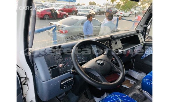 Buy Import Mitsubishi Carisma White Car in Import - Dubai in Belait Buy Import Mitsubishi Carisma White Car in Import - Dubai in Belait