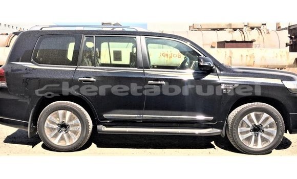 Buy Import Toyota Land Cruiser Black Car in Import - Dubai in Belait Buy Import Toyota Land Cruiser Black Car in Import - Dubai in Belait