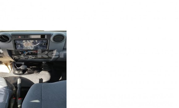 Buy Import Toyota Land Cruiser White Car in Import - Dubai in Belait Buy Import Toyota Land Cruiser White Car in Import - Dubai in Belait