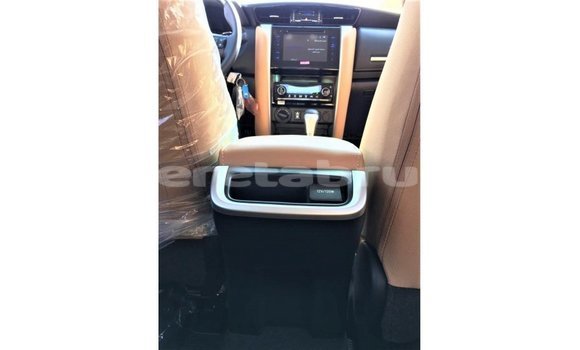 Buy Import Toyota Fortuner White Car in Import - Dubai in Belait Buy Import Toyota Fortuner White Car in Import - Dubai in Belait