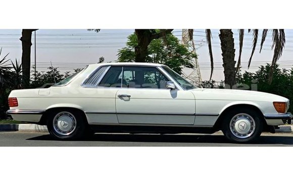 Buy Import Mercedes-Benz 190 White Car in Import - Dubai in Belait Buy Import Mercedes-Benz 190 White Car in Import - Dubai in Belait