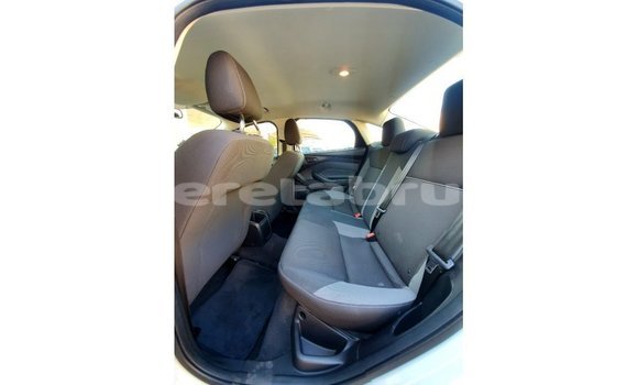 Buy Import Ford Focus White Car in Import - Dubai in Belait Buy Import Ford Focus White Car in Import - Dubai in Belait