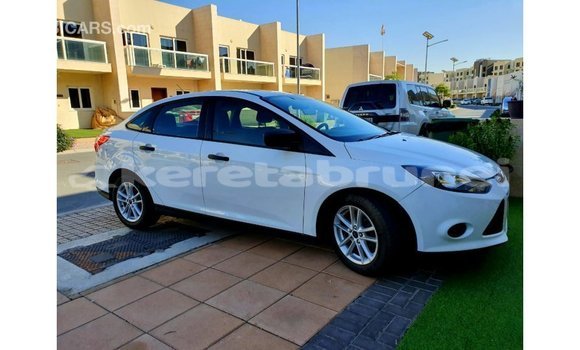 Buy Import Ford Focus White Car in Import - Dubai in Belait Buy Import Ford Focus White Car in Import - Dubai in Belait