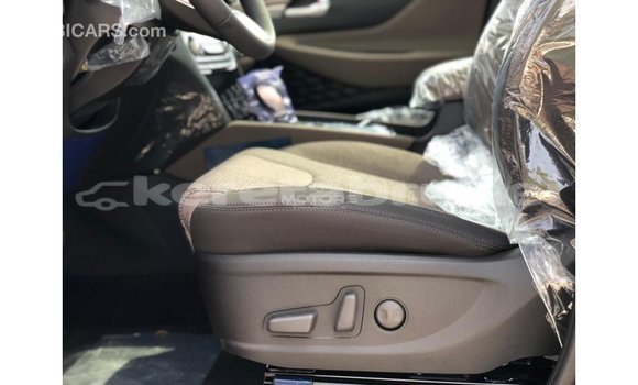 Buy Import Hyundai Santa Fe Red Car in Import - Dubai in Belait Buy Import Hyundai Santa Fe Red Car in Import - Dubai in Belait