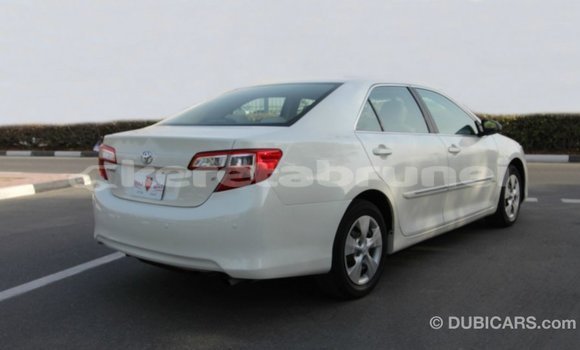 Buy Import Toyota Camry White Car in Import - Dubai in Belait Buy Import Toyota Camry White Car in Import - Dubai in Belait