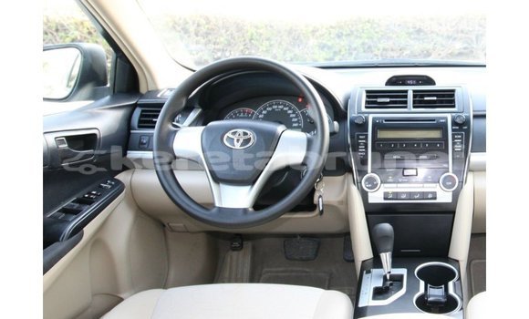 Buy Import Toyota Camry White Car in Import - Dubai in Belait Buy Import Toyota Camry White Car in Import - Dubai in Belait