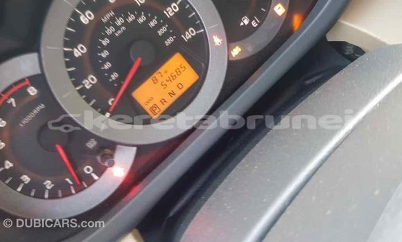 Buy Import Toyota HiAce Brown Truck in Import - Dubai in Belait Buy Import Toyota HiAce Brown Truck in Import - Dubai in Belait