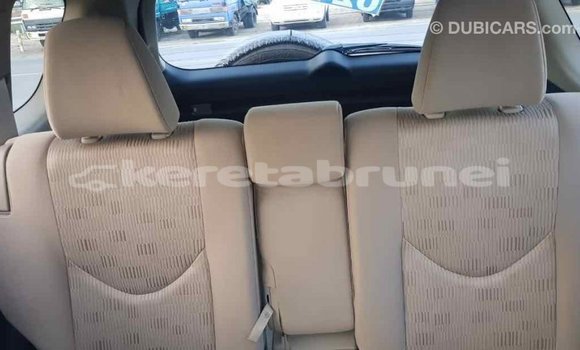 Buy Import Toyota HiAce Brown Truck in Import - Dubai in Belait Buy Import Toyota HiAce Brown Truck in Import - Dubai in Belait