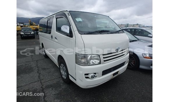 Buy Import Toyota Hiace White Car in Import - Dubai in Belait Buy Import Toyota Hiace White Car in Import - Dubai in Belait