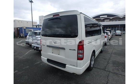 Buy Import Toyota Hiace White Car in Import - Dubai in Belait Buy Import Toyota Hiace White Car in Import - Dubai in Belait