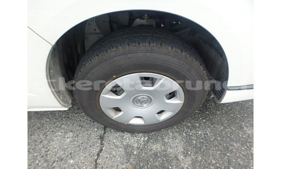 Buy Import Toyota Hiace White Car in Import - Dubai in Belait Buy Import Toyota Hiace White Car in Import - Dubai in Belait