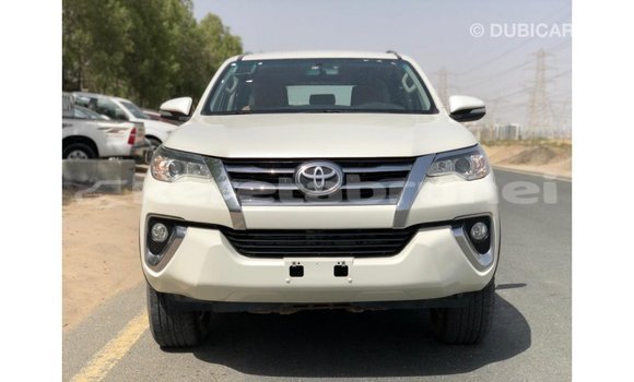 Buy Import Toyota Fortuner White Car in Import - Dubai in Belait Buy Import Toyota Fortuner White Car in Import - Dubai in Belait