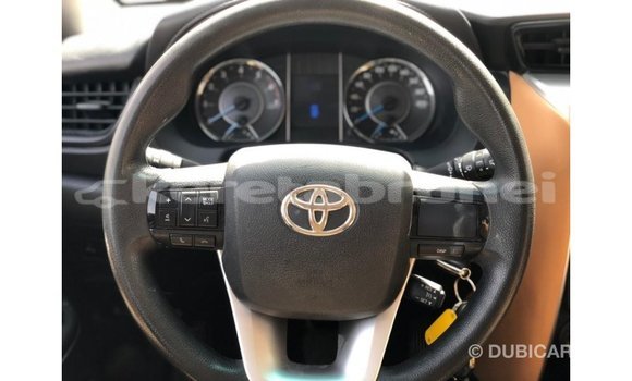 Buy Import Toyota Fortuner White Car in Import - Dubai in Belait Buy Import Toyota Fortuner White Car in Import - Dubai in Belait