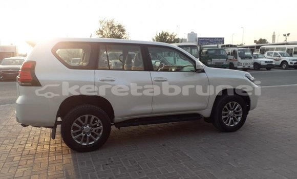Buy Import Toyota Prado White Car in Import - Dubai in Belait Buy Import Toyota Prado White Car in Import - Dubai in Belait