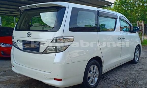 Buy Used Toyota Vellfire White Car in Bandar Seri Begawan in Brunei-Muara Buy Used Toyota Vellfire White Car in Bandar Seri Begawan in Brunei-Muara