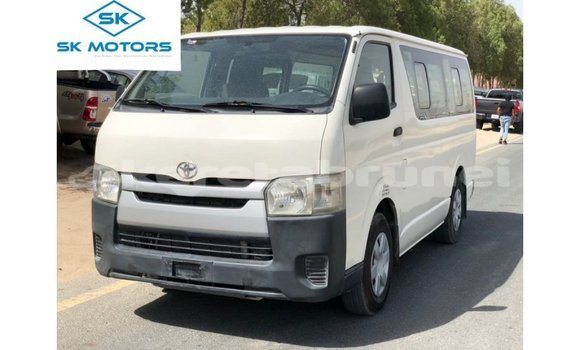Buy Import Toyota Hiace White Car in Import - Dubai in Belait
