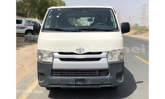 Buy Import Toyota Hiace White Car in Import - Dubai in Belait Buy Import Toyota Hiace White Car in Import - Dubai in Belait