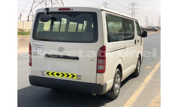 Buy Import Toyota Hiace White Car in Import - Dubai in Belait Buy Import Toyota Hiace White Car in Import - Dubai in Belait