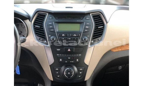 Buy Import Hyundai Santa Fe Red Car in Import - Dubai in Belait Buy Import Hyundai Santa Fe Red Car in Import - Dubai in Belait