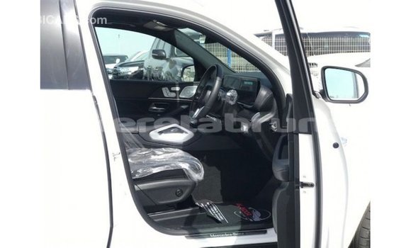 Buy Import Mercedes-Benz GLE White Car in Import - Dubai in Belait Buy Import Mercedes-Benz GLE White Car in Import - Dubai in Belait