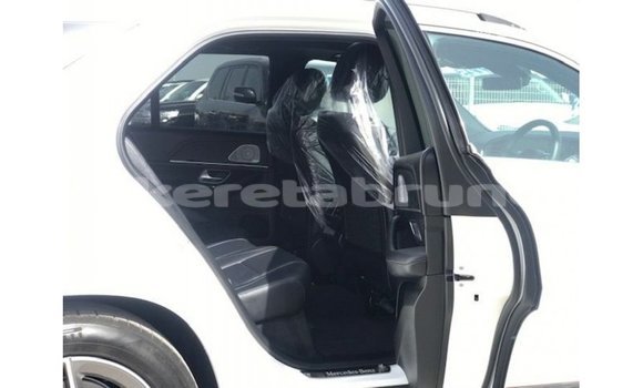 Buy Import Mercedes-Benz GLE White Car in Import - Dubai in Belait Buy Import Mercedes-Benz GLE White Car in Import - Dubai in Belait