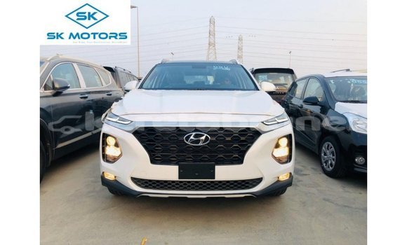 Buy Import Hyundai Santa Fe White Car in Import - Dubai in Belait