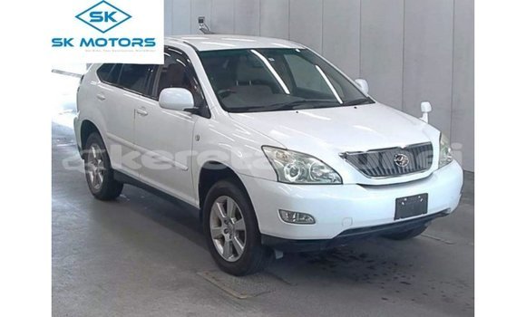 Buy Import Toyota Harrier White Car in Import - Dubai in Belait