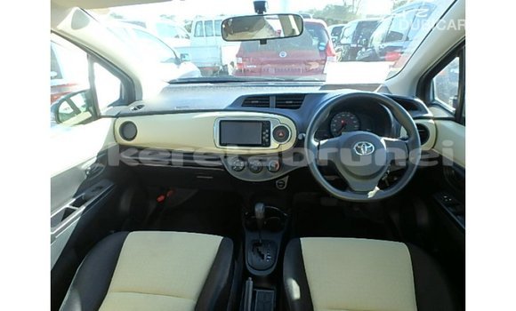 Buy Import Toyota Vitz Other Car in Import - Dubai in Belait Buy Import Toyota Vitz Other Car in Import - Dubai in Belait