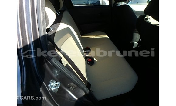 Buy Import Toyota Vitz Other Car in Import - Dubai in Belait Buy Import Toyota Vitz Other Car in Import - Dubai in Belait