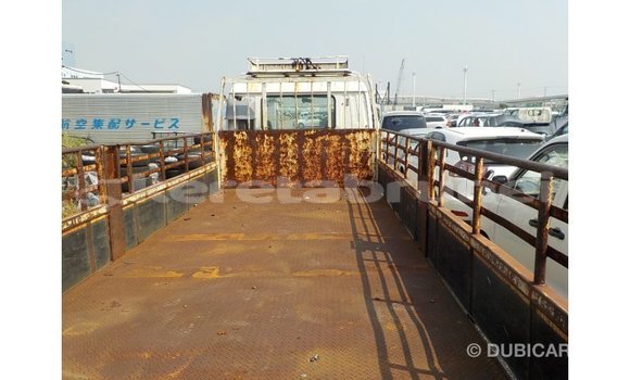 Buy Import Isuzu Rodeo White Car in Import - Dubai in Belait Buy Import Isuzu Rodeo White Car in Import - Dubai in Belait